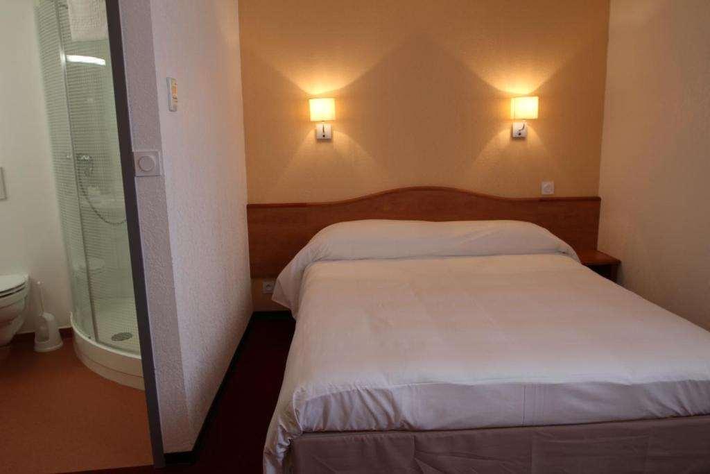Brit Hotel Confort Villeneuve Sur Lot Bias  Kamer foto